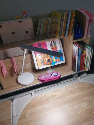 二胎爸爸经验谈:生活诚品儿童桌椅和护童哪个好?哪个材质好