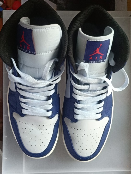 AirJordan1MidTop3AJ&hellip;