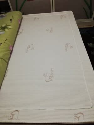 吐槽联乐乳胶床垫好吗,质量怎么样?是天然的吗?【揭秘】