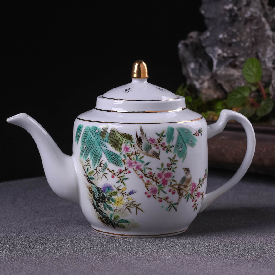 【峥嵘岁月】1967年景德镇艺术瓷厂 粉彩幽香清鸣图茶壶