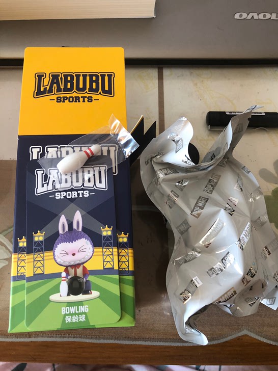 LABUBU运动保龄球