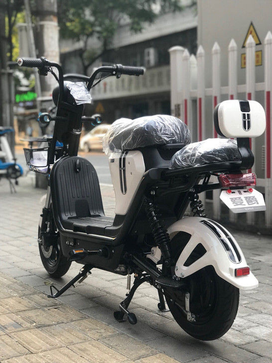 汕头全新车新国标-小牛款m1爱爵电动单车,全车珍珠白板件,前大灯_汕头