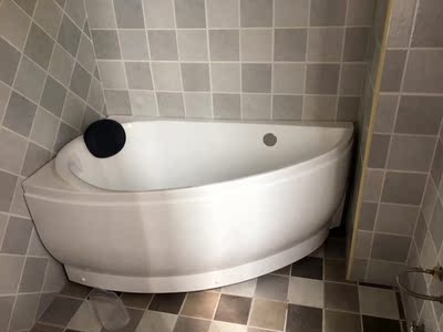 想知道真相:埃飞灵独立式亚克力浴缸好用吗?耐用吗?