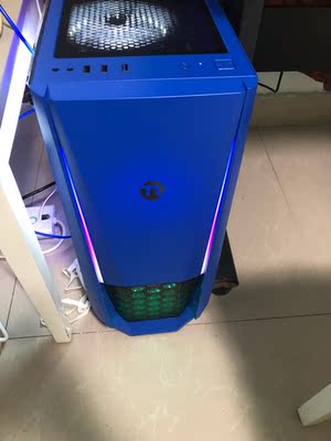 第一次网上买电脑，评测下武极的电脑可信吗？好不好用？