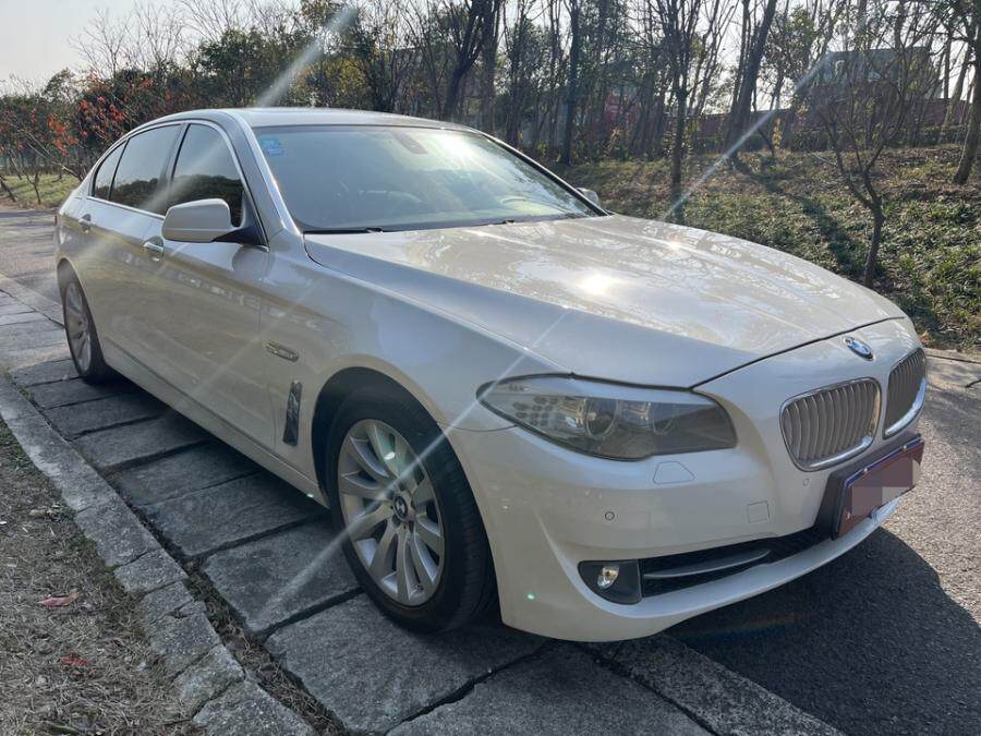 宝马535li12年30t网络拍卖公告