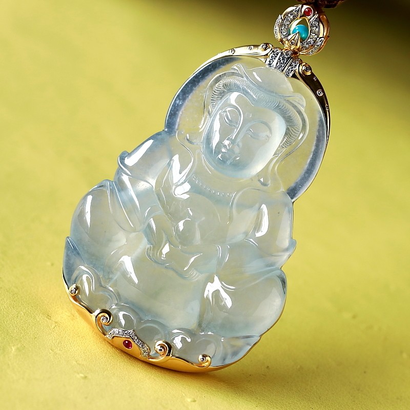 源头好货四会余良宝大师翡翠a货18k金镶高冰种吊坠观音39.30克拍