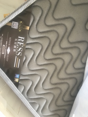 体验网友反馈moon床垫是大品牌吗,质量怎么样?是哪里的牌子?