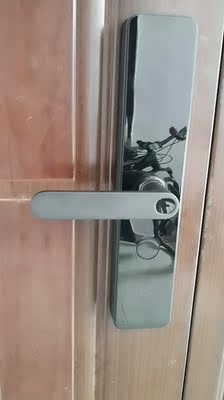 大家谈谈说说科徕尼指纹锁怎么样，有什么优缺点？方便实用吗？