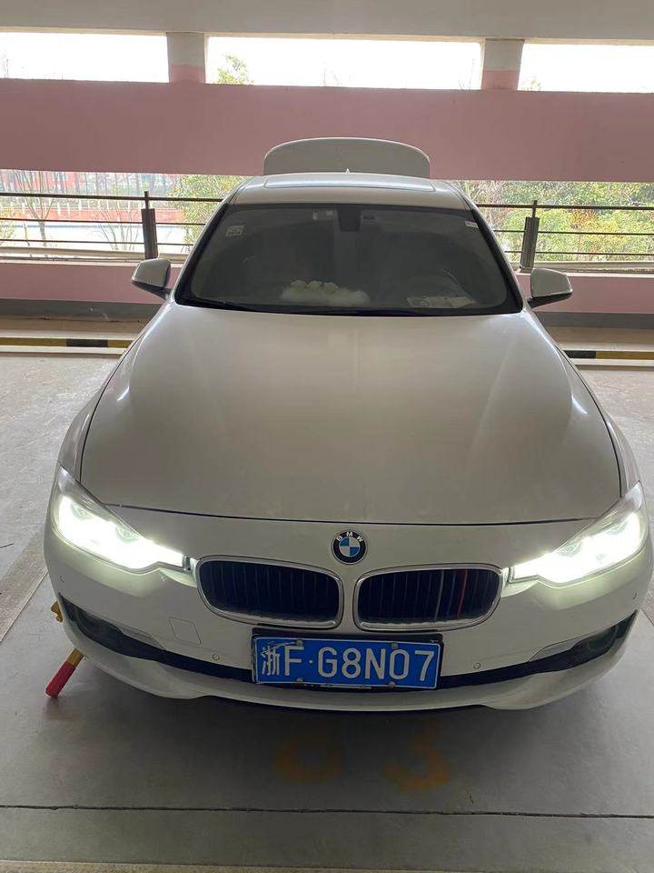 浙fg8n07宝马牌小型轿车一辆网络拍卖公告