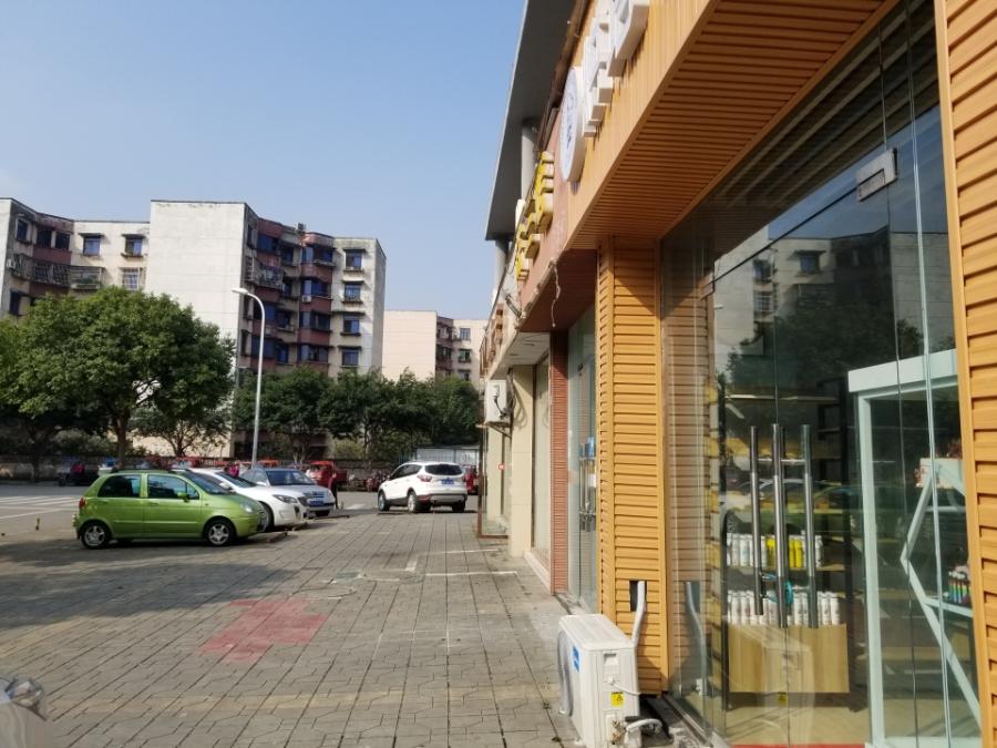 第一次拍卖成都市龙泉驿区龙泉街道办事处广场路101号附19号1栋1楼20