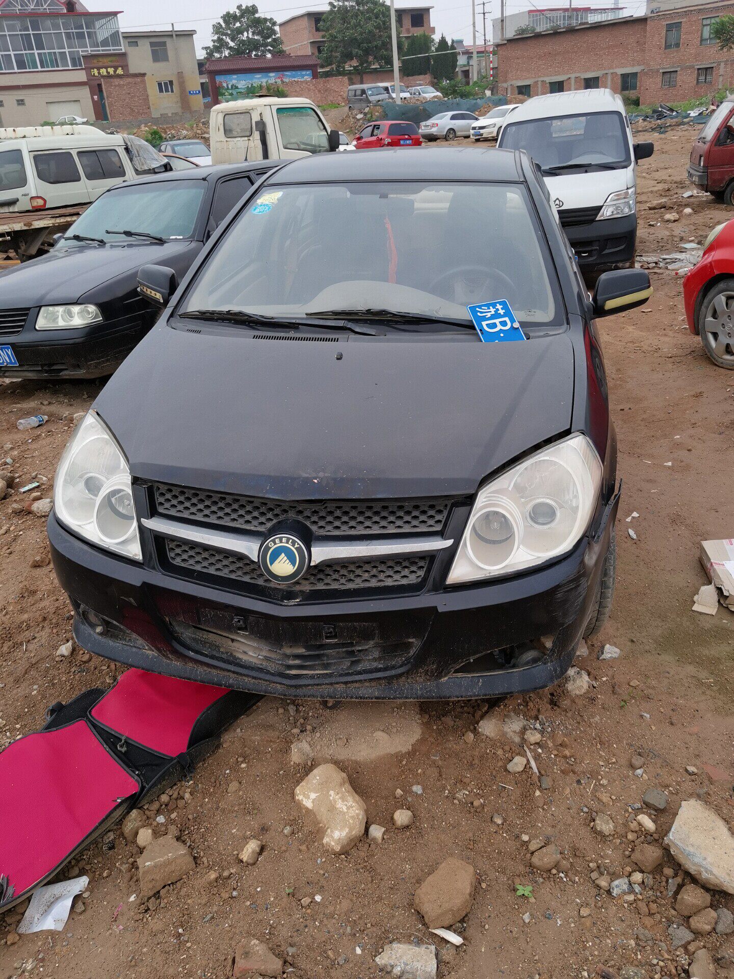 吉利金剛拆車件在哪里能買到?出售吉利金剛拆車件
