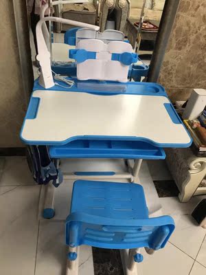 爱学习儿童学习桌怎么样？学习桌好用吗？适合多大孩子用
