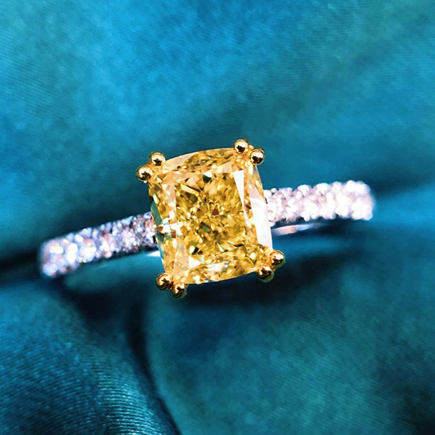 gia证书0.85ct fly色 vs2净度 ex vg 雷迪恩 天然钻石18k钻戒