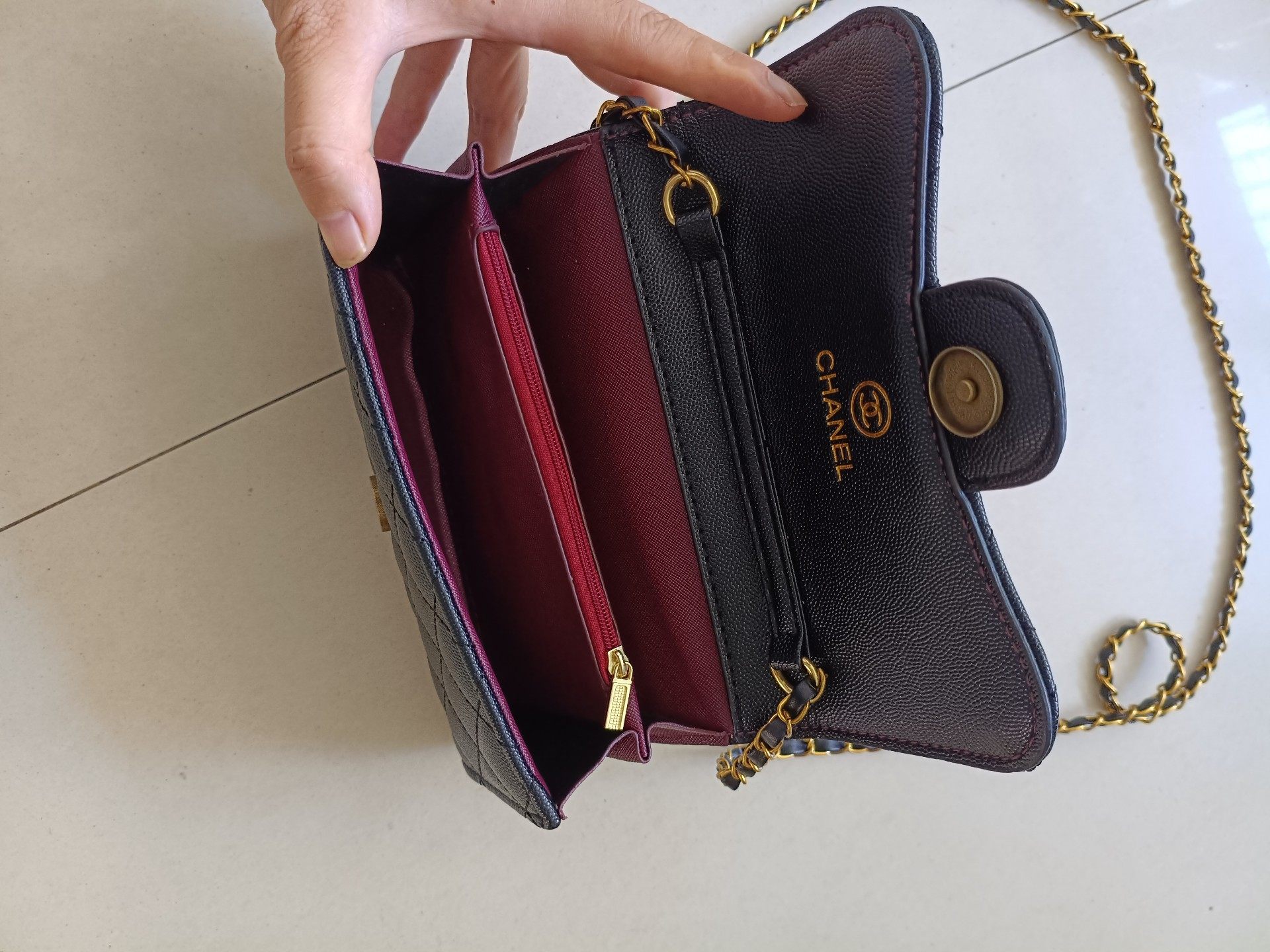 自用全新Chanel香奶奶女士长款鱼子酱钱包