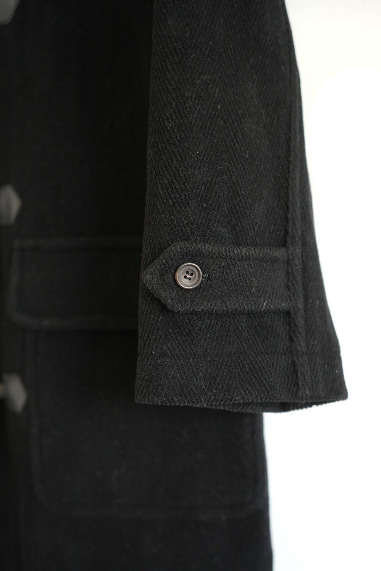 Yohji Yamamoto 00s Horn Button Wool Coat — label