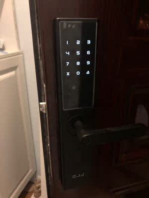 吐槽大家使用体验果加M1智能锁指纹怎么样，真的好用吗？