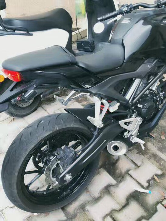 出售本田cb150r