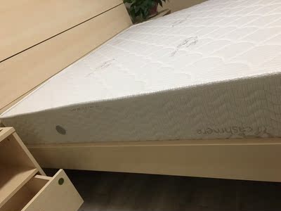 真实使用感受《大品牌》睡眠博士乳胶床垫怎么样，是合成的还是天然的