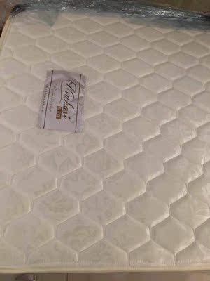 如何评价感受分享--爱舒床垫质量怎么样,这个牌子是大品牌吗?