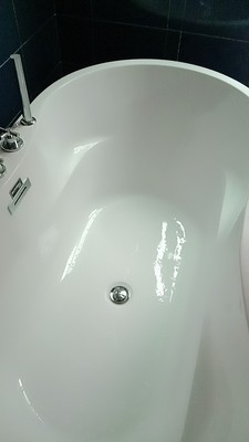 别看表面：果敢独立式亚克力浴缸怎么样?值得买吗?