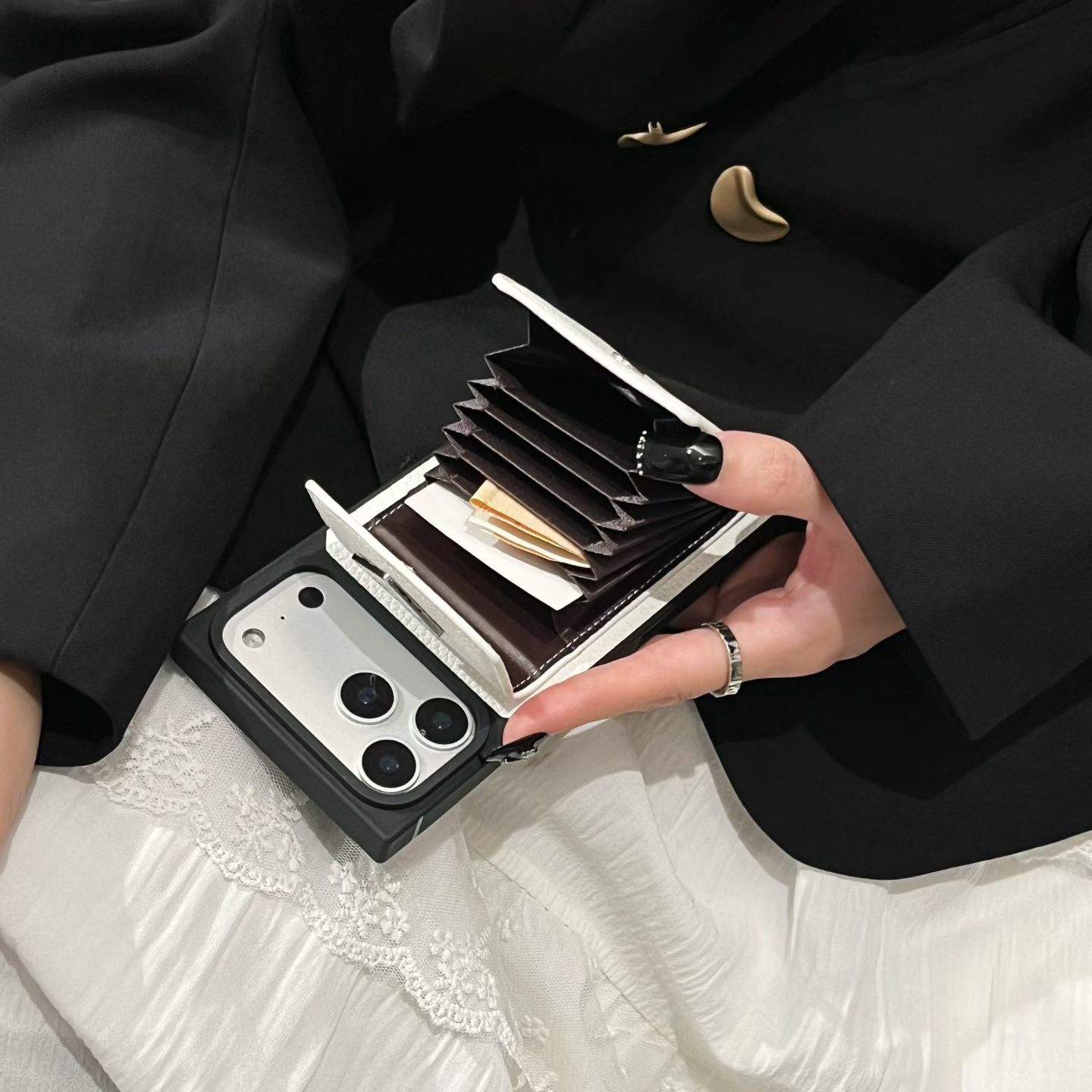 实拍全新 轻奢荔枝纹高品质普拉达卡包手机壳 卡包可以放身份