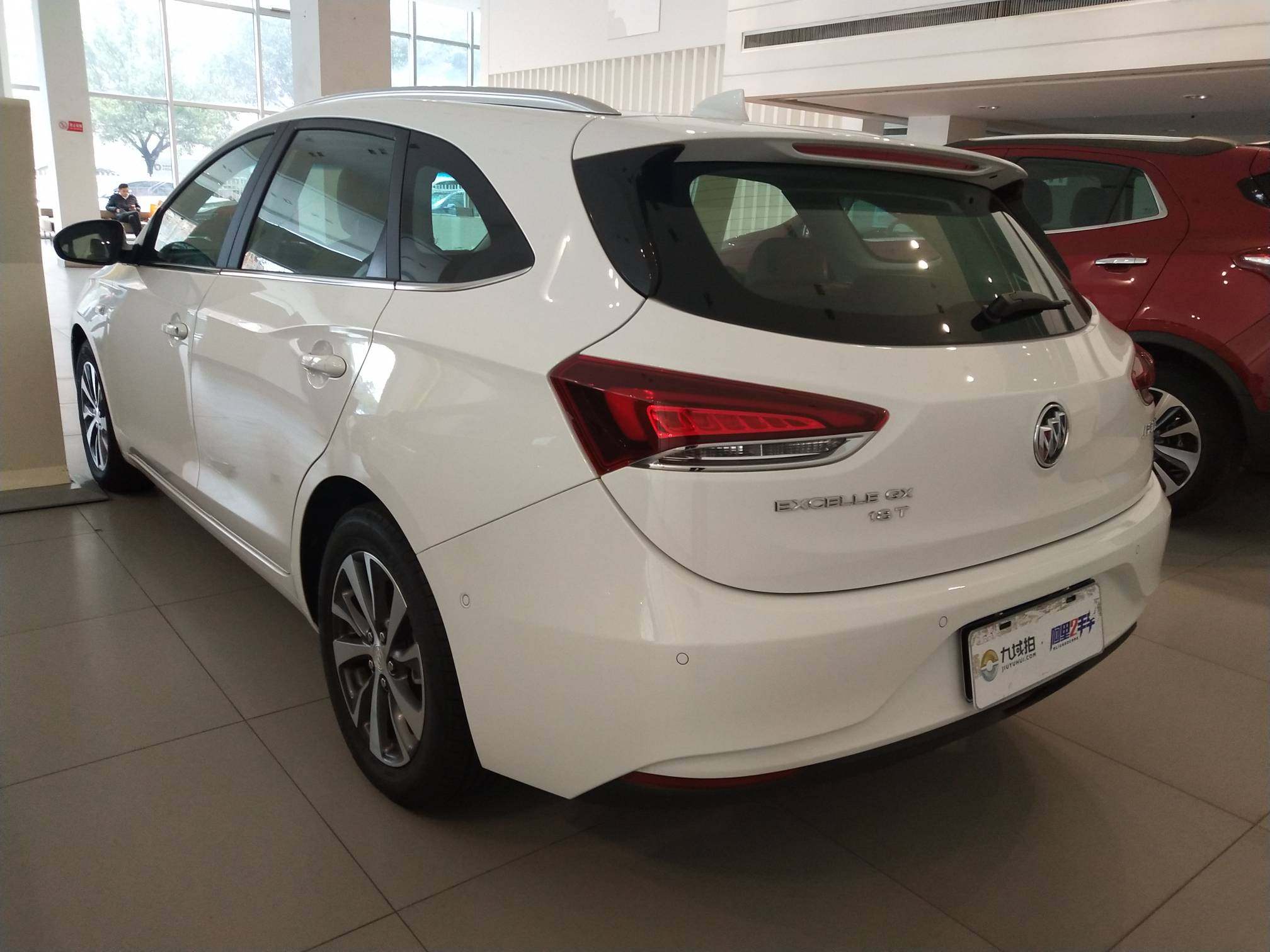 别克2018款-阅朗-18t-自动旗舰型-成都