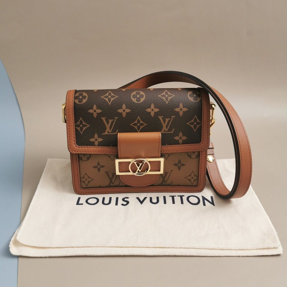 [9.5新]lv/路易威登经典老花色帆布mini dauphine手袋m44580