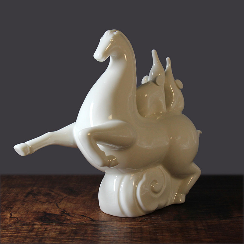 苏辉文《马上有对象》雕塑艺术品摆件 白瓷工艺品 家居收藏装饰品