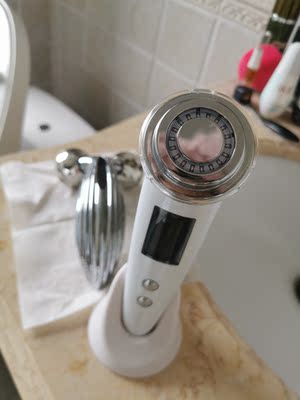 点评Dr.ArrivoThe Zeus宙斯美容仪标准版怎么样?真实内幕曝光