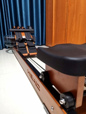 队友推荐的小莫智能磁阻划船机怎么样，质量差不差?