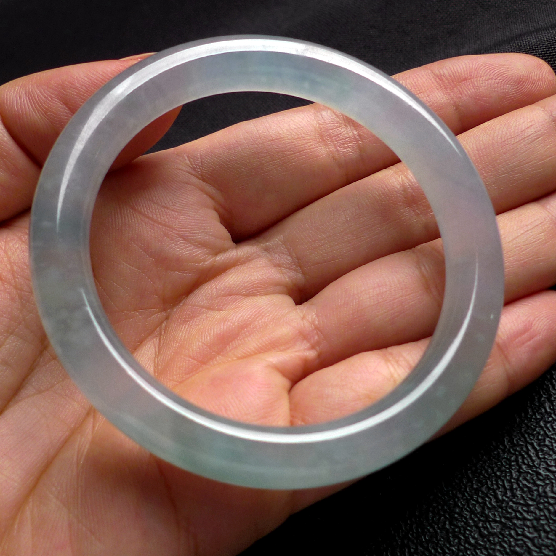 【冰种木那翡翠手镯拍卖】圈口56mm天然a货翡翠翡翠手镯40.71g