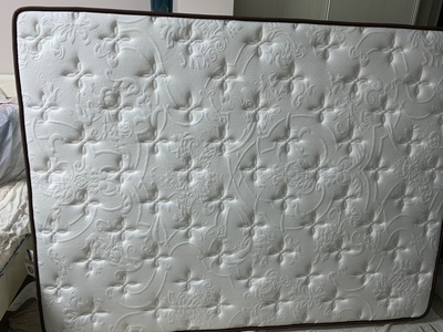 【良心反馈】诺伊曼天然乳胶床垫怎么样？质量确实很差？