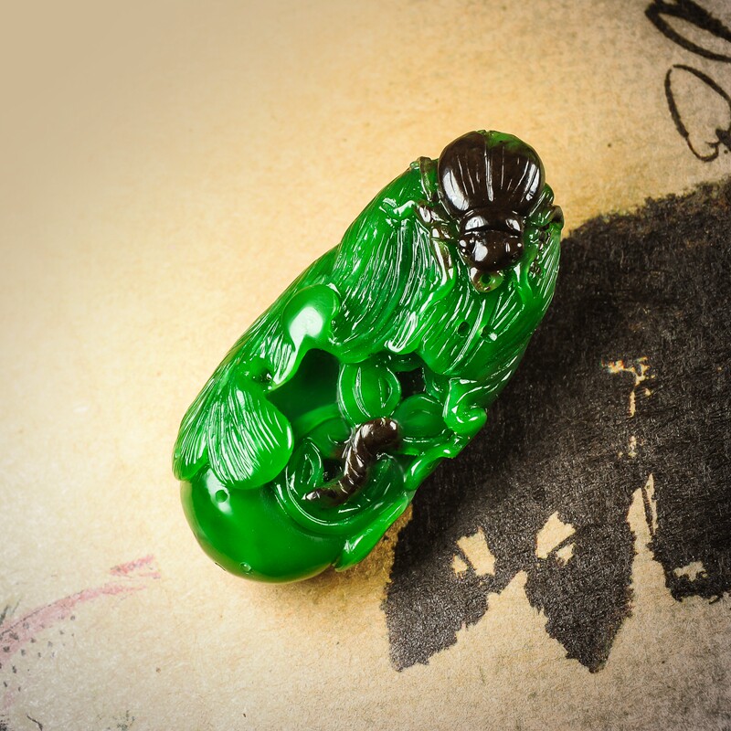 中国玉雕大师魏玉忠 和田玉富甲一方挂件 24g