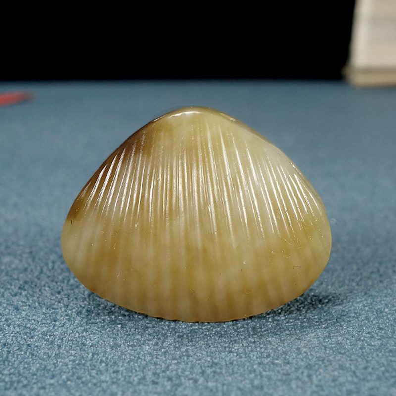 镇平匠人玉雕  买就送车挂新疆热销和田玉且末糖玉辈辈生财仿古贝壳