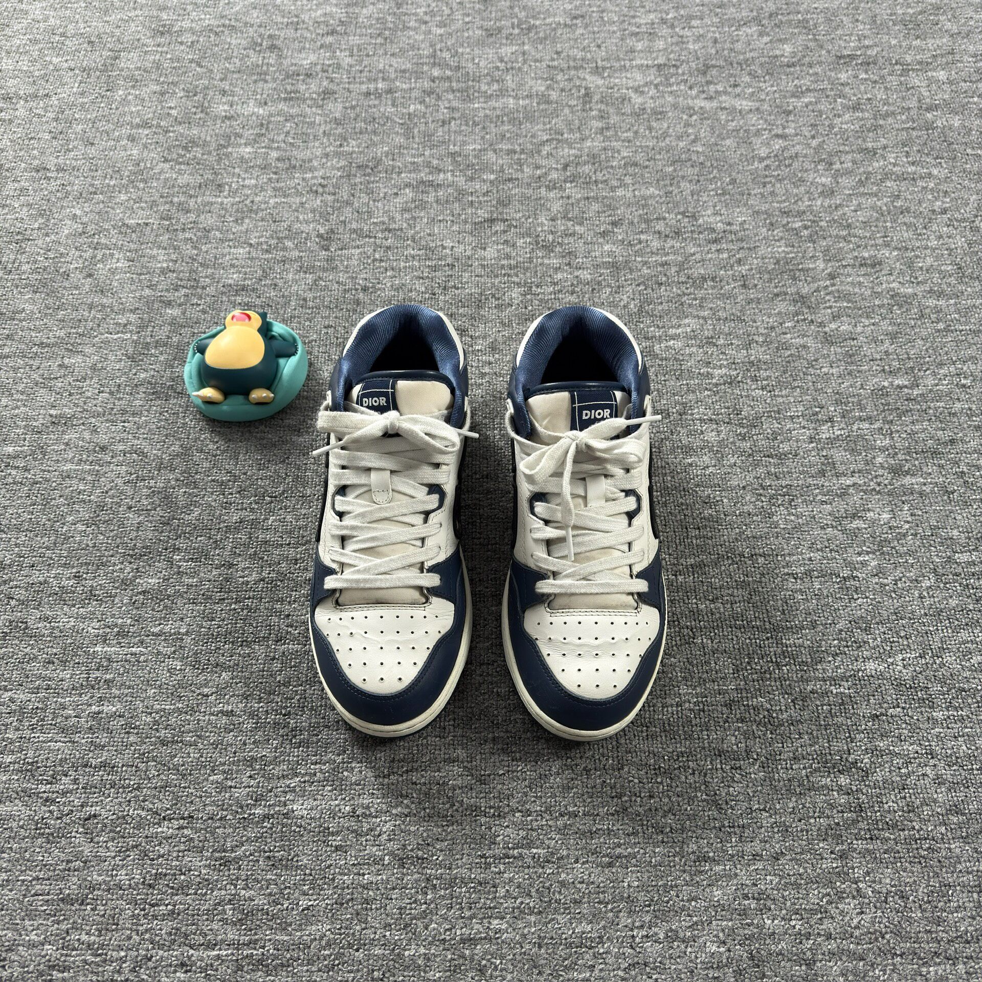 Dior B57 White Blue High-Top Casual Shoes — front