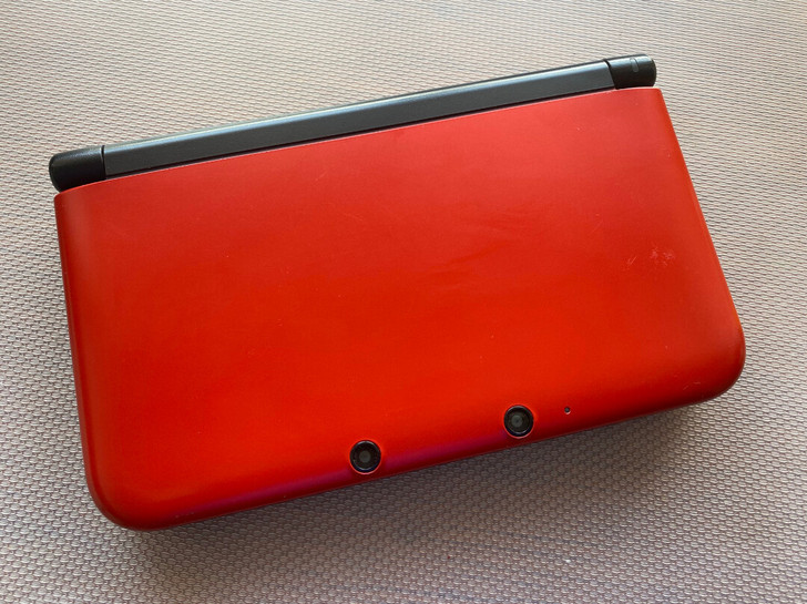 3dsll红色日版b9破解到手就能玩带32g卡八