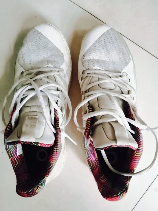 阿迪达斯adidas白彩虹配色鞋篮球鞋bost鞋底42.5码