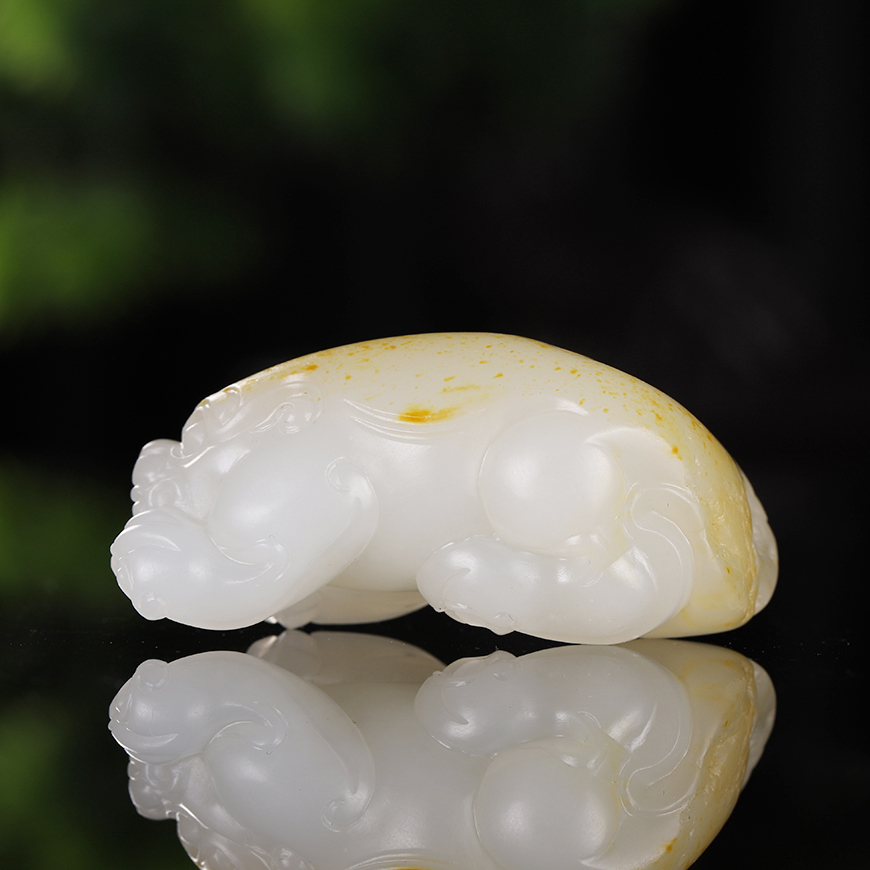 省级玉雕大师任翀作品新疆和田玉洒金籽料圆雕瑞兽貔貅挂件29克g7