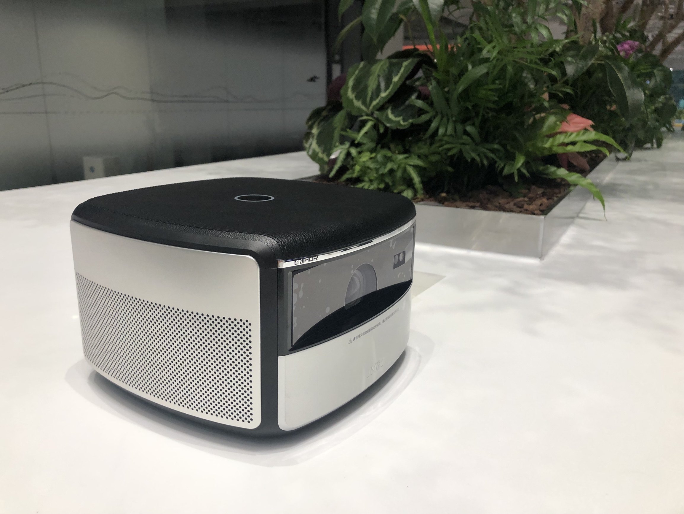 坚果x3家用投影仪,高端家用4k超高清设备