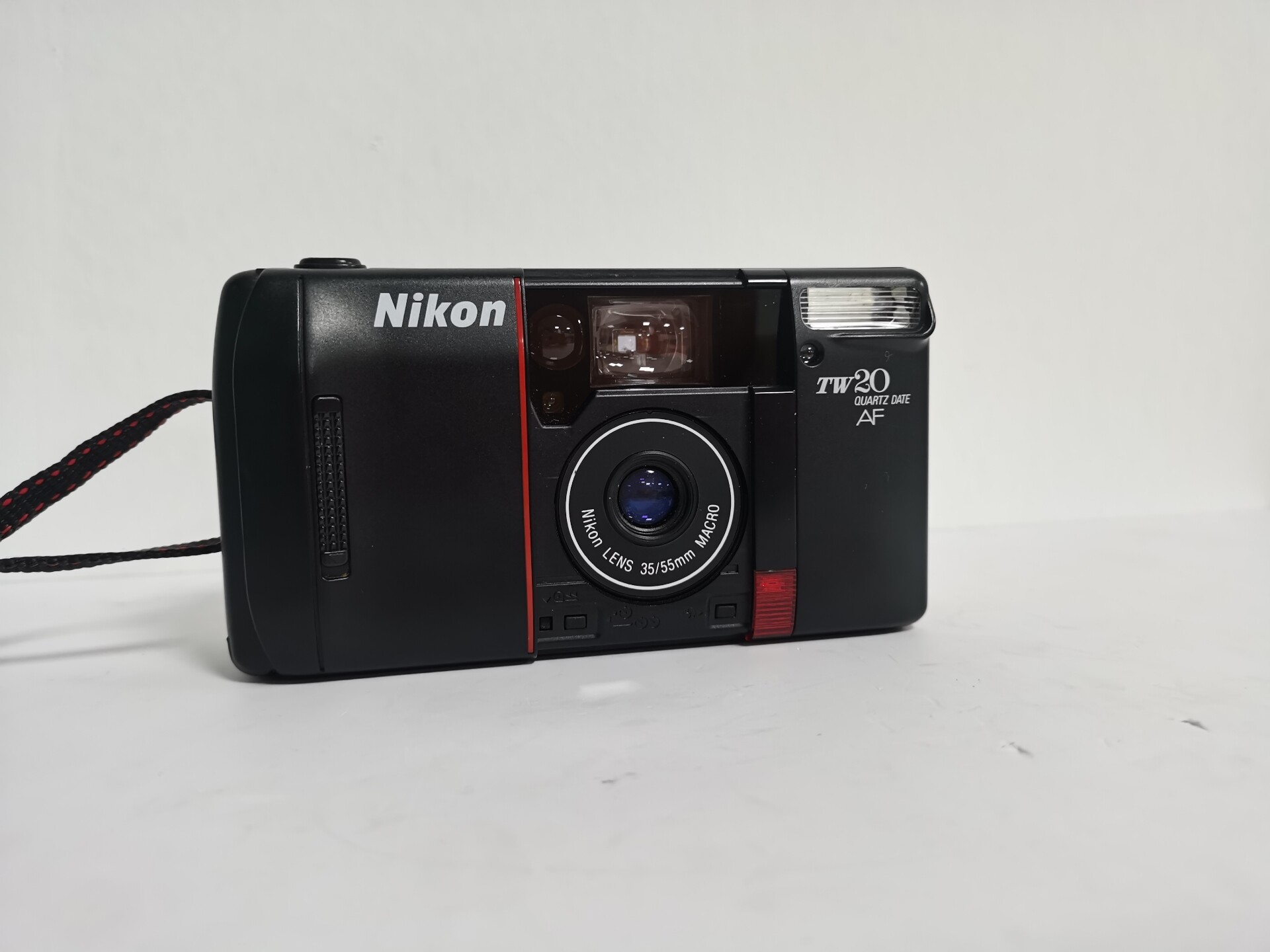 尼康 Nikon TW20