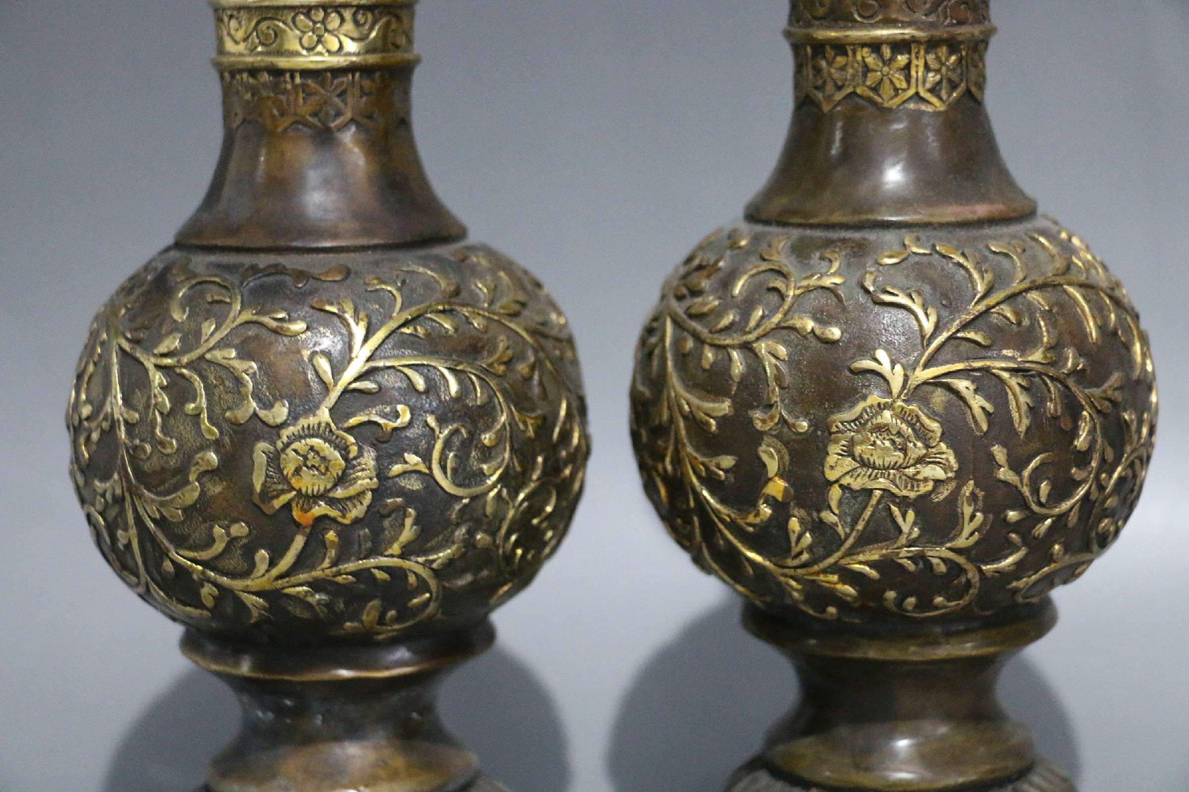 铜制花瓶一对-2915kd