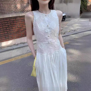 法式复古重工刺绣棉麻连衣裙夏季气质高级感白色显瘦无袖背心长裙