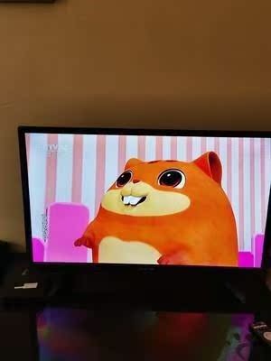 国产电视对比索尼电视哪个更好呢，大家说说优缺点！