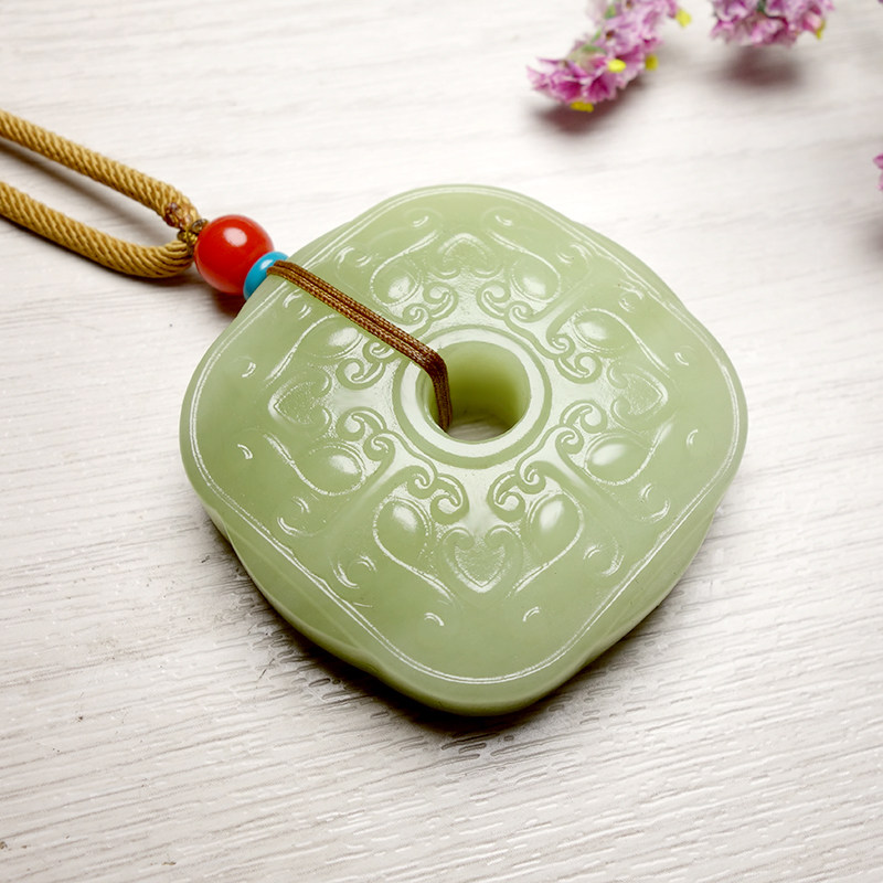 寓意【仿古】和田玉黄玉仿古挂件重64.07克