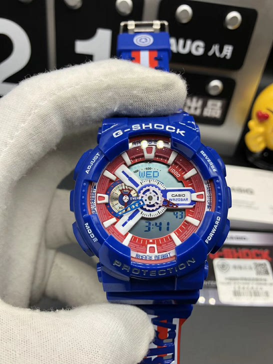 抬?手灯卡?西?欧?G-SHOCK--经?典防&zwnj;震&zwnj;表&zwnj;盘&lrm;