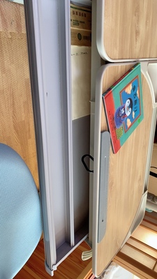 入手说说使用浩轩宜家儿童学习桌怎么样?是什么档次?