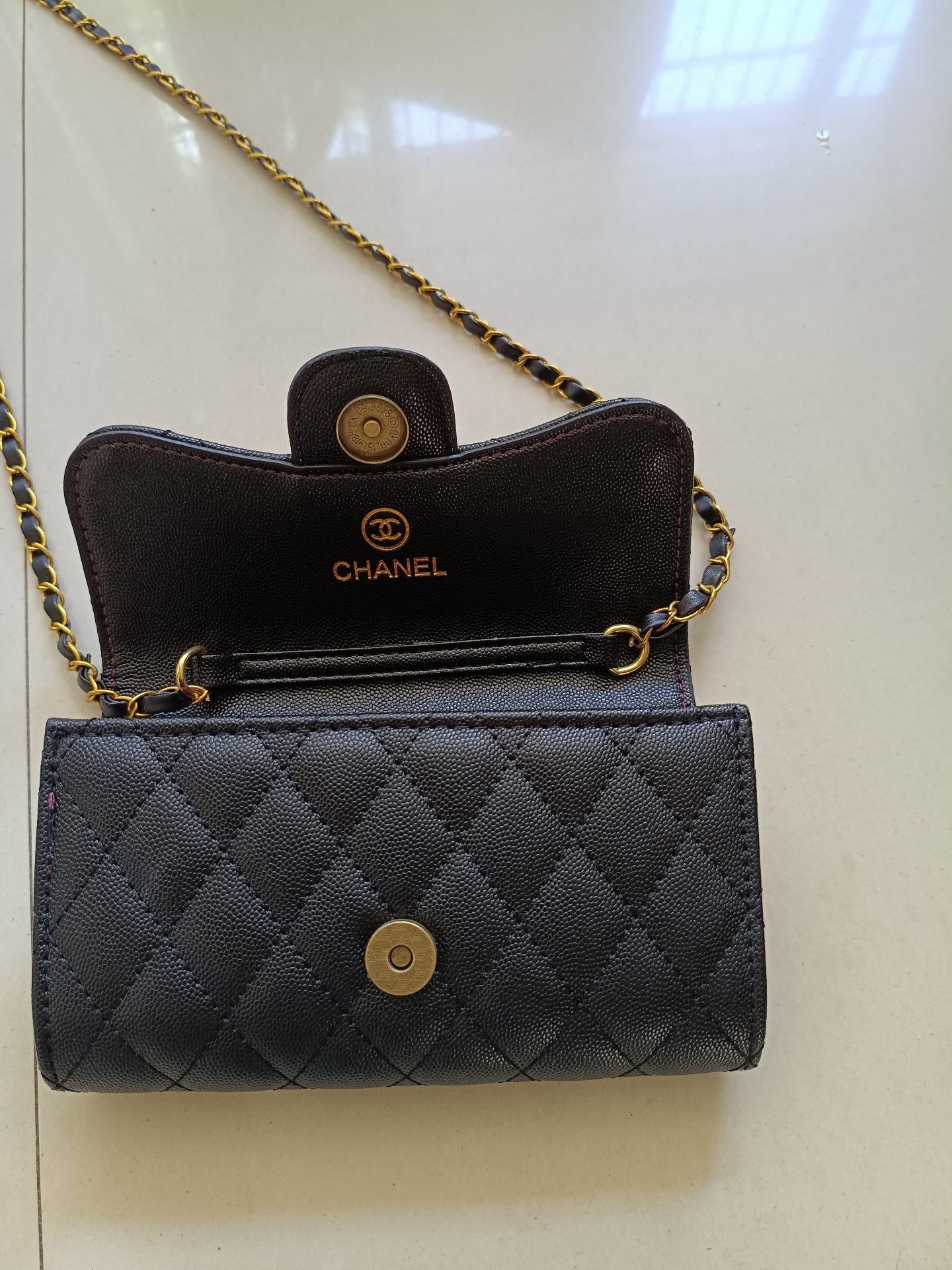 自用全新Chanel香奶奶女士长款鱼子酱钱包