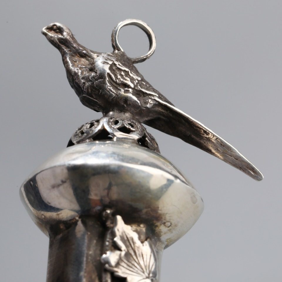 【八五新】西洋古董-俄罗斯 十九世纪末纯银翻书杖