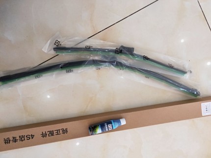 入手评价康昕吉利帝豪gs车系专配雨刮器质量怎么样?体验使用半年感受!