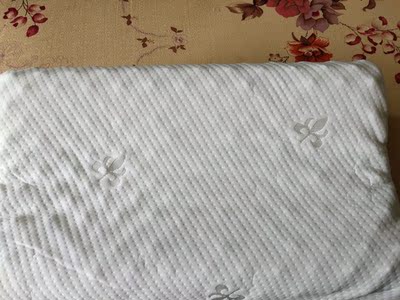 谁来说说THRoyal乳胶床垫怎么样？性价比高嘛？